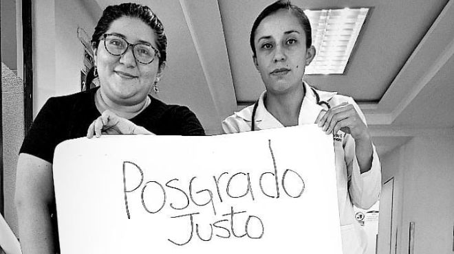 Médicos posgradistas demandando un posgrado justo.