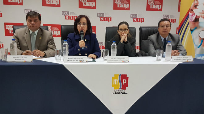 William Garzn, Margarita Guevara, Vernica Espinosa y Manuel Minaya.