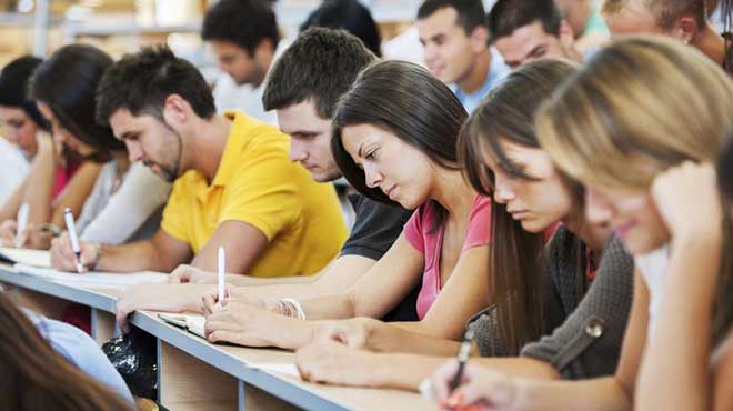 La pareja rendir el examen en la Universidad Complutense