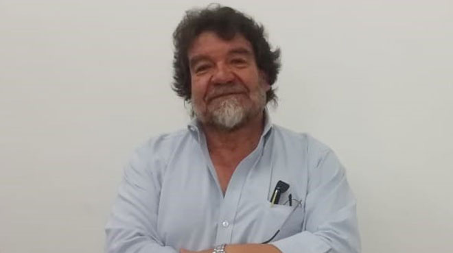 Patricio Espinoza, docente de la UCE.