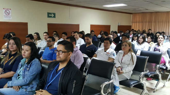 En Quito se llev a cabo la primera asamblea hospitalaria de mdicos posgradistas. 