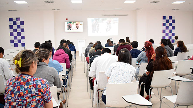 Presentacin del libro en las jornadas de actualizacin del Hospital Quito Sur