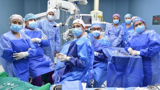 Exitoso primer trasplante de córnea en el Hospital Baca Ortiz de Quito
