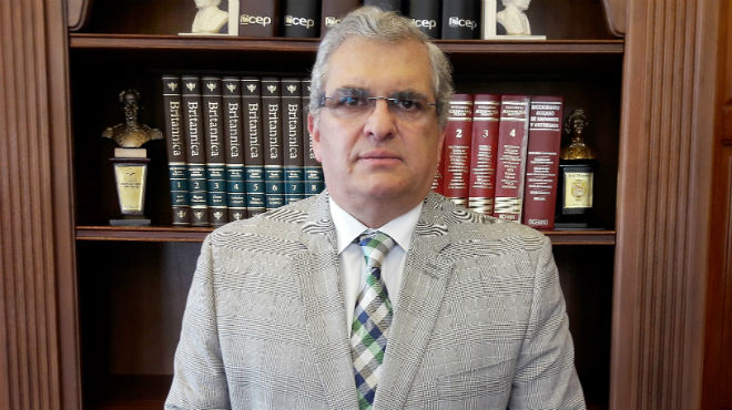 Ricardo Hidalgo, cardilogo.