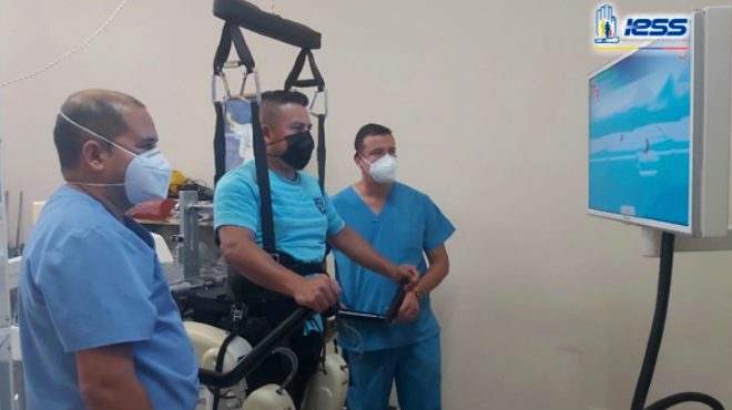 Es un equipo para fortalecer la teraputica en lesiones graves.
