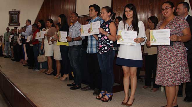 Los Centros de Salud con Servicios Inclusivos son una estrategia para fortalecer el primer nivel de atencin.