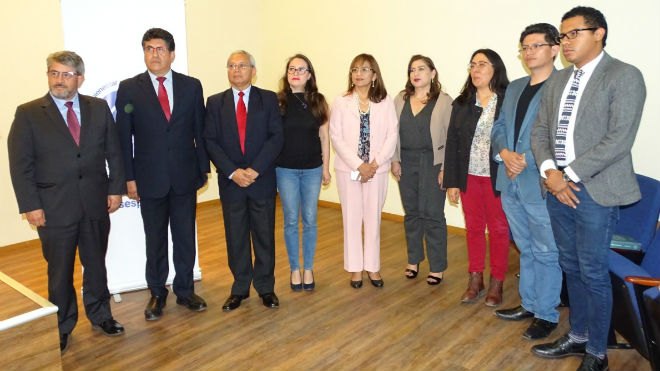 Fernando Sacoto, presidente;  Marcelo Aguilar, vicepresidente; Sonia Salinas, secretaria; Natalia Cspedes, tesorera.  Jos Ruales, vocal mdico; Mnica Villalobos, vocal enfermera; Jos Villalba, vocal nutricionista; Jorge Mayorga, vocal ingeniero ambiental; Darwin Luna, vocal odontlogo; Irene Torres, vocal comunicacin. 