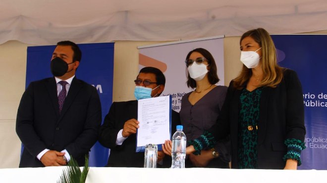 Firma del convenio de cooperacin. 